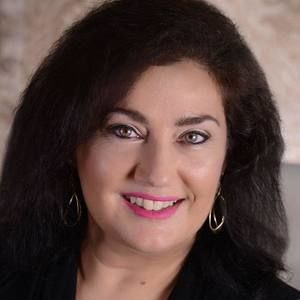 Meet your Posher, Maria